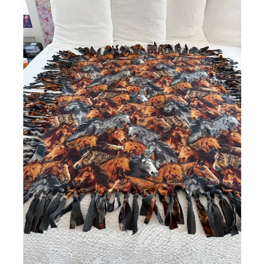 Horse Fleece Tie Fringe Throw Blanket Handmade Western Equestrian Ranch 50x60